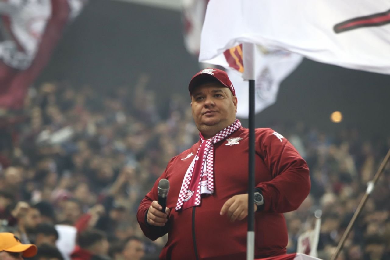 Să respectăm legile, nu suntem în junglă! Caramavrov face un apel la decență și la civilizație pe stadioanele din România, și nu numai_3