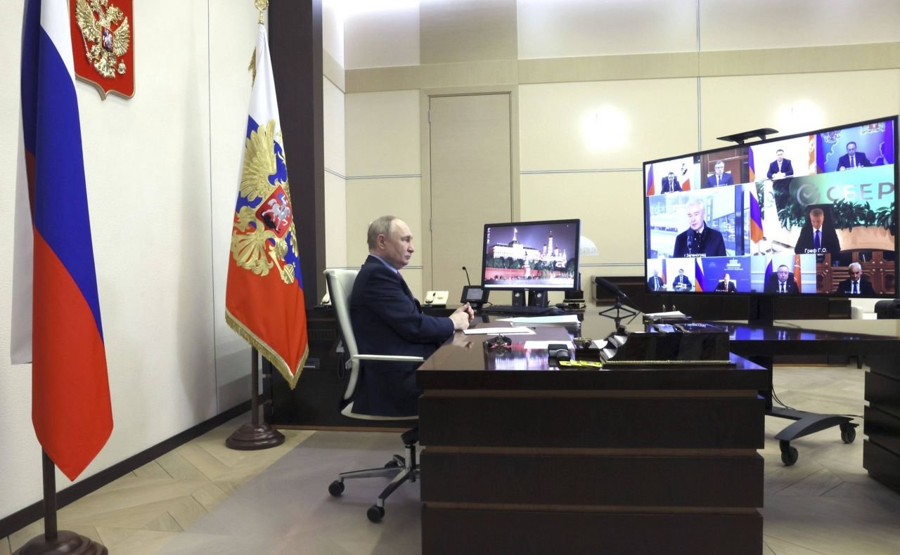 Astăzi se încheie alegerile prezidențiale din Rusia! Vladimir Putin are trei contracandidați penibili, inclusiv tizul unui antrenor de fotbal celebru_2