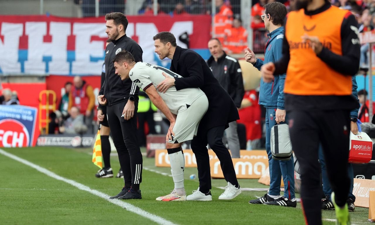 Patrik Schick Fantastick! Atacantul lui Bayer Leverkusen, la trei goluri consecutive și decisive marcate după minutul 90 în Europa League_2