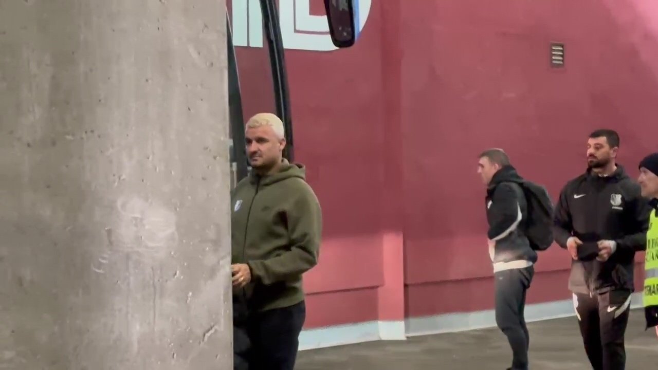 Transformare spectaculoasă de look pentru Constantin Budescu! Cum a apărut înainte de Rapid - Farul_5