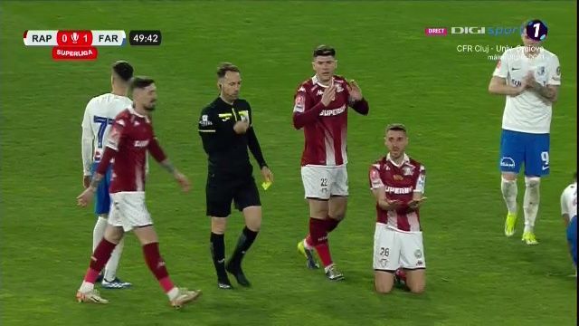 Fault inutil, eliminare și suspendare! Răzvan Oaidă a lăsat-o pe Rapid în 10 contra Farului_2