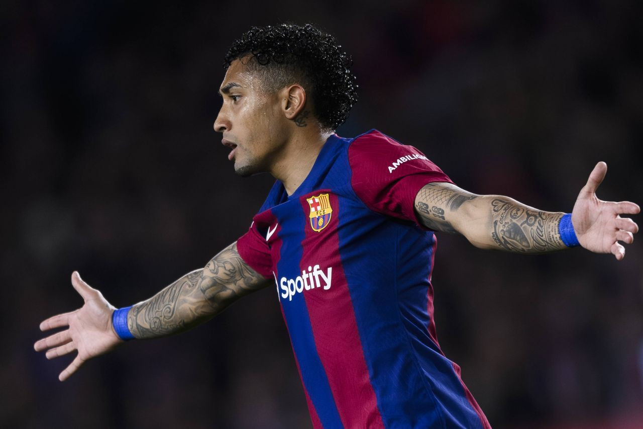 Avalanșă de oferte! Cine este jucătorul de la Barcelona, curtat de patru cluburi de top_4