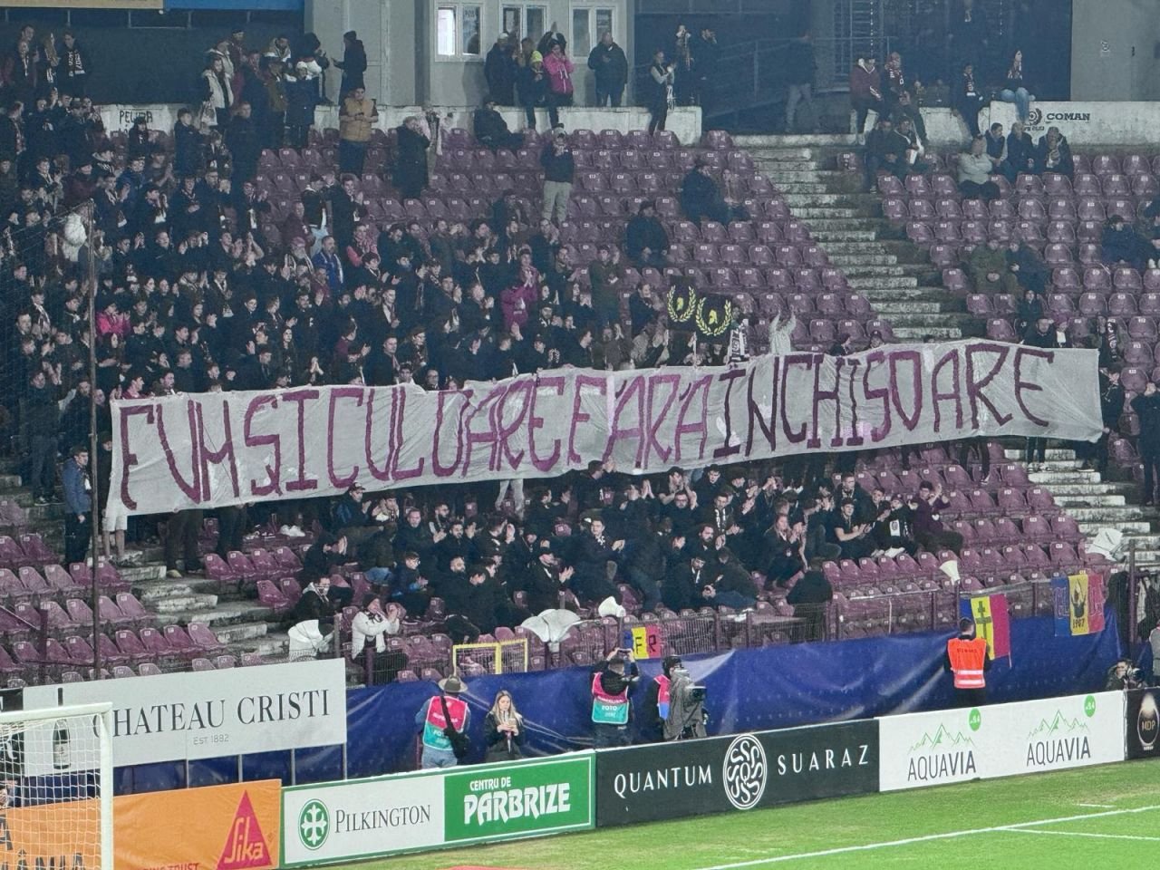 GALERIE FOTO | Ea este femeia care l-a MOTIVAT pe Man sa ajunga cel mai bun jucator din Liga 1! ' Perla' lui Becali este impreuna cu fosta Miss Arad de 7 ani_23
