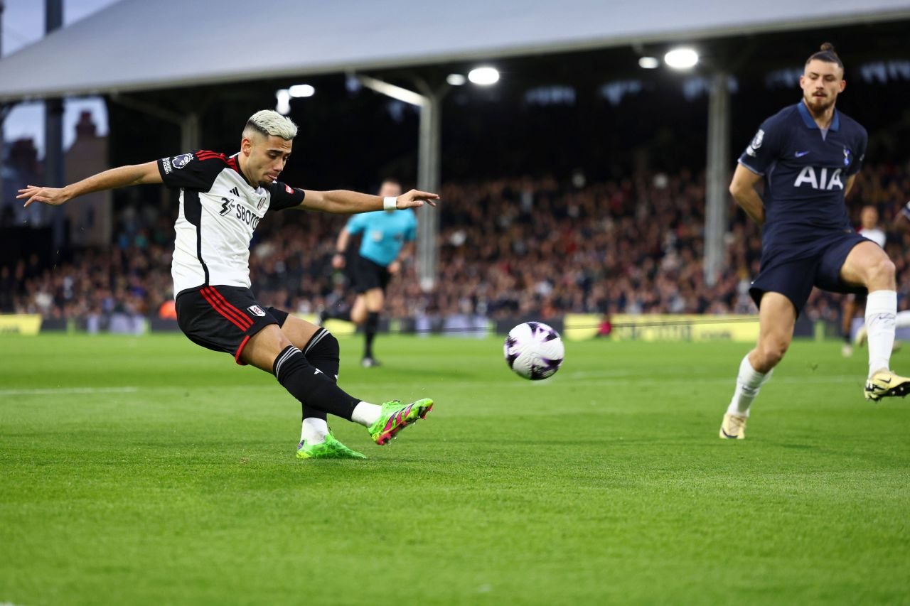 „Comic!” Presa și fanii s-au întors împotriva lui Radu Drăgușin, după dezastrul cu Fulham: a plouat cu note de 4 și 5_2