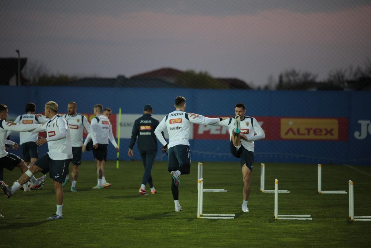 Reîncărcați sub tricolor! Imagini de la primul antrenament al naționalei lui Edi Iordănescu_4