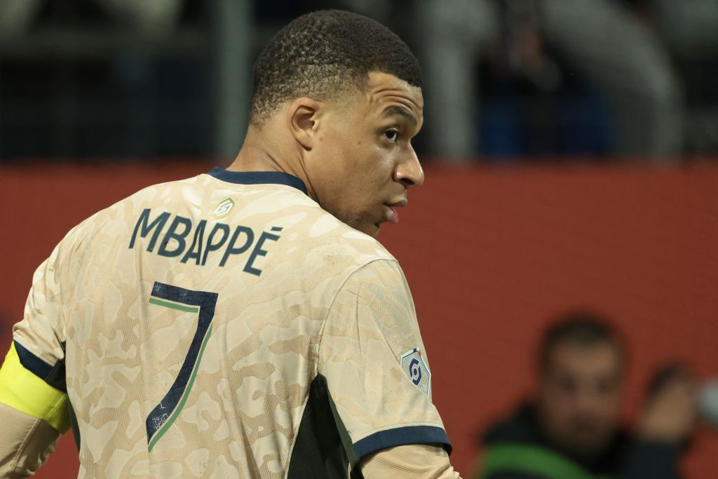 Dialogul din vestiarul galacticilor care ar putea arunca &icirc;n aer transferul lui Mbappe