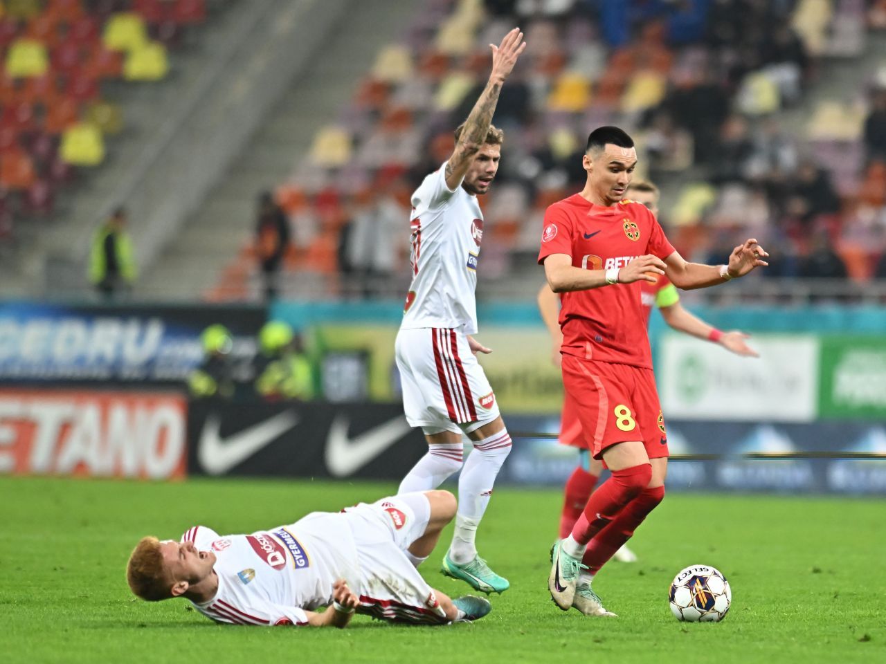 O veste bună, un semnal de alarmă și o decizie pusă sub semnul întrebării. Trei concluzii după FCSB - Sepsi 2-1_14