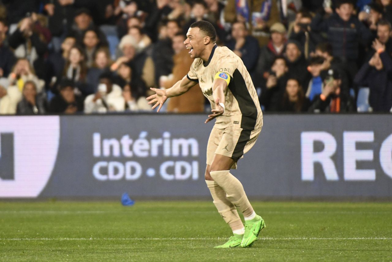 C'est six bon! Câte goluri a marcat Kylian Mbappe în Montpellier - PSG 2-6_2