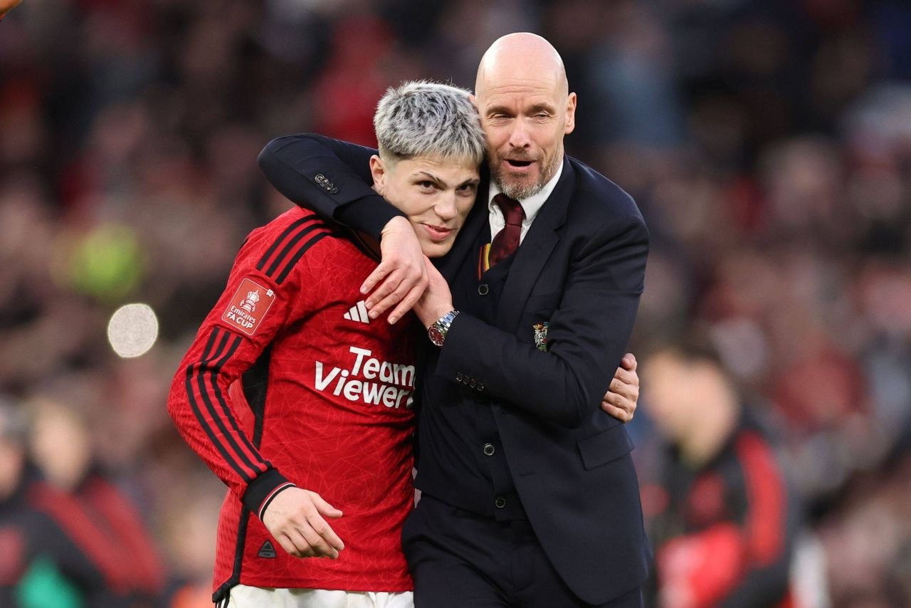 Rezumatul &rdquo;nebuniei&rdquo; Manchester United - Liverpool 4-3, meci din sferturile FA Cup decis &icirc;n 120+1 transmis de Pro Arena și VOYO