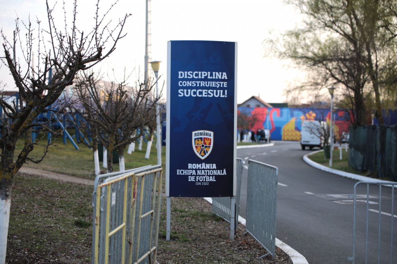 Ajutoare din Asia pentru Edi Iordănescu și