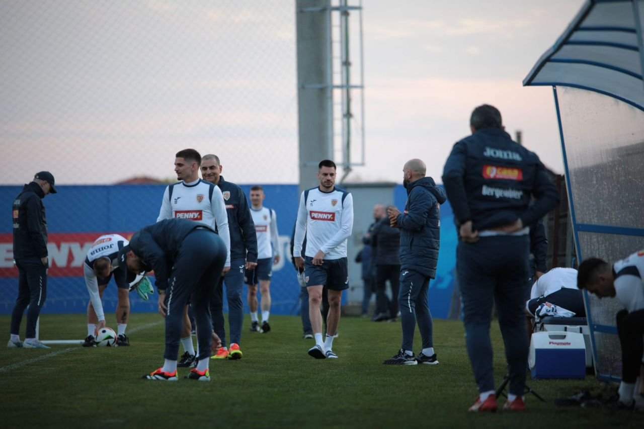 Ajutoare din Asia pentru Edi Iordănescu și 