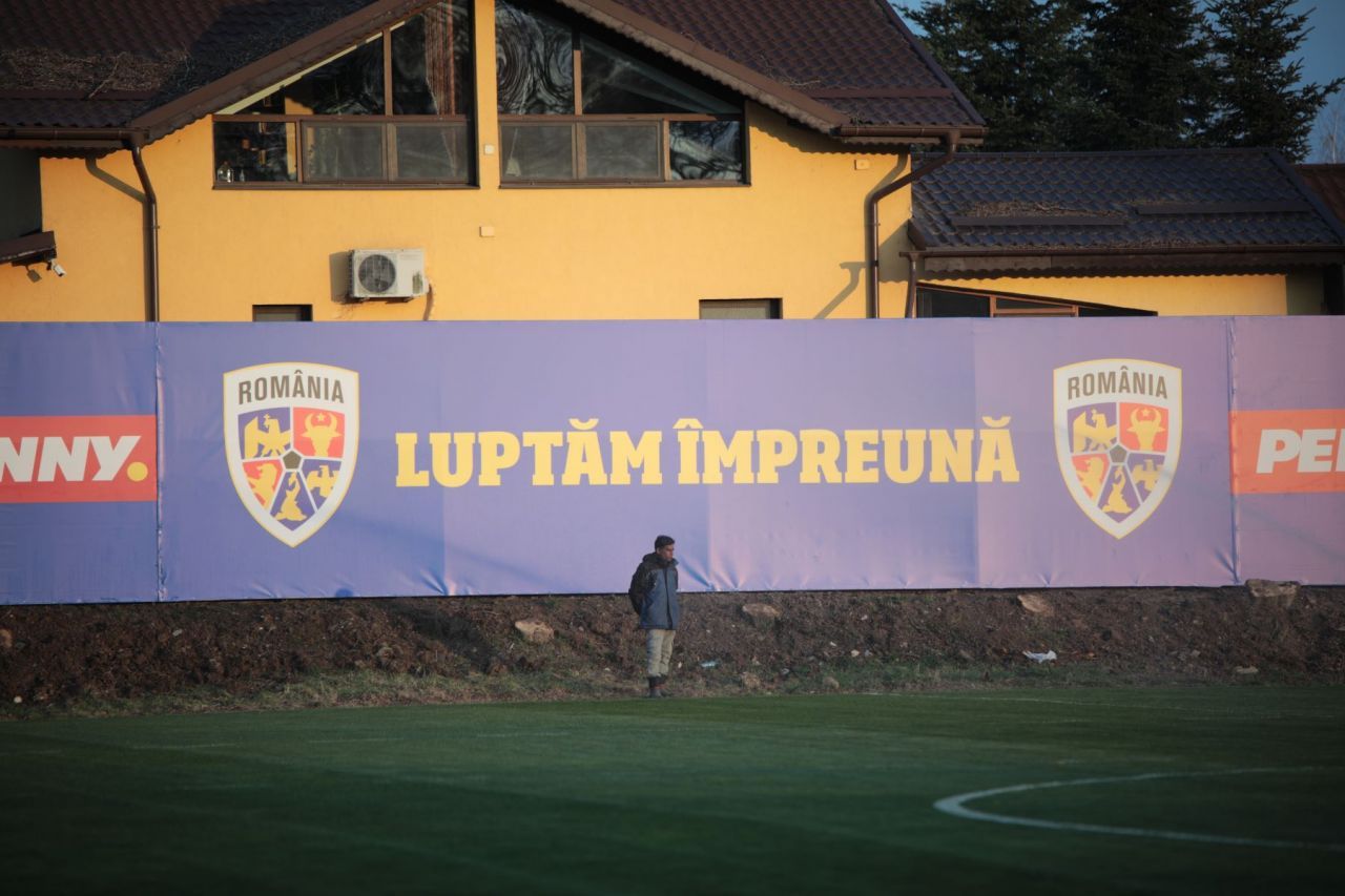 Ajutoare din Asia pentru Edi Iordănescu și