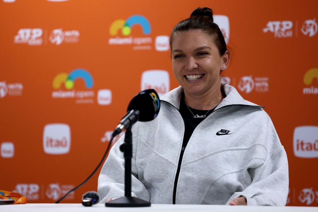 Prezență total neașteptată la meciul Simonei Halep! Câștigătoarea de Grand Slam a urmărit-o pe româncă la meciul de revenire_4