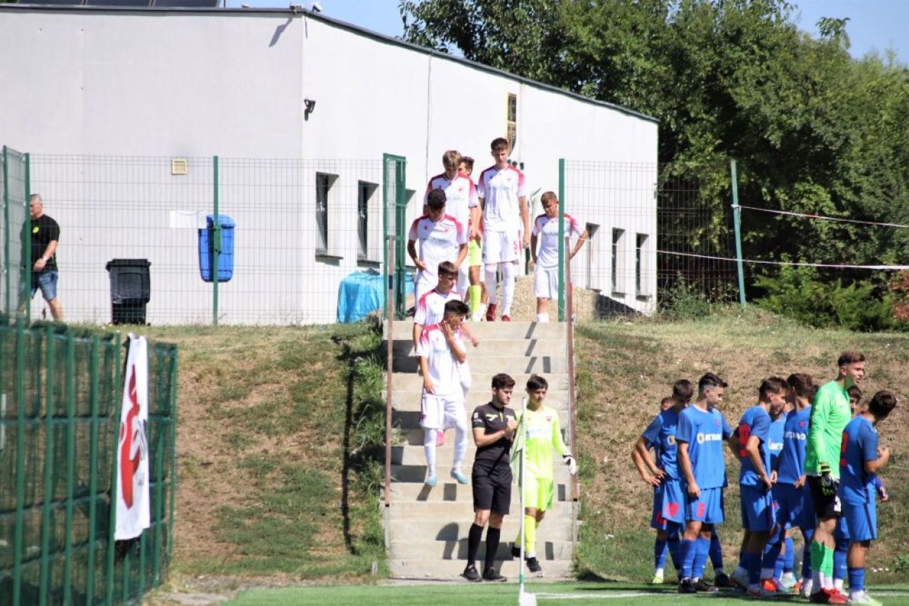După Dorian Railean, Dinamo mai trimite un portar la naționala Moldovei!_4