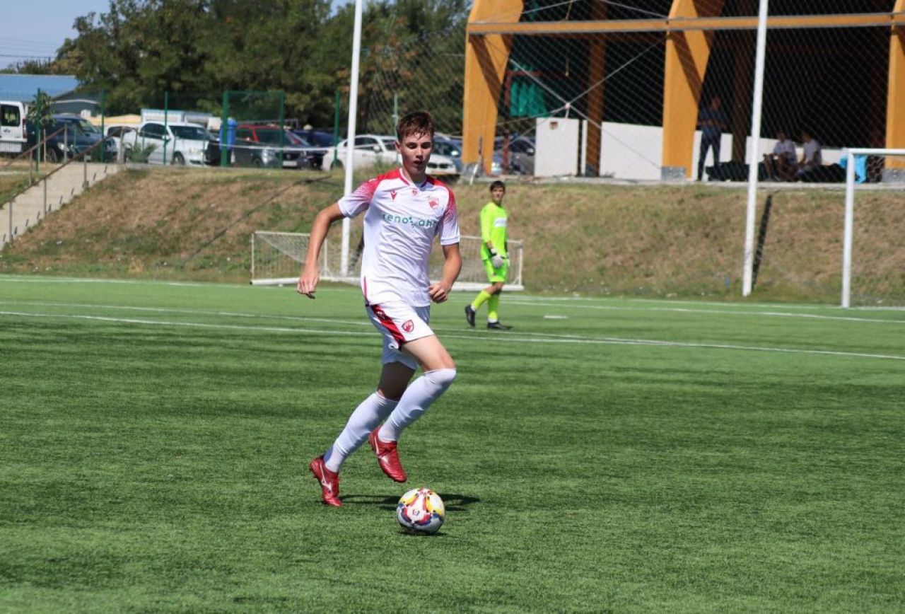 După Dorian Railean, Dinamo mai trimite un portar la naționala Moldovei!_8