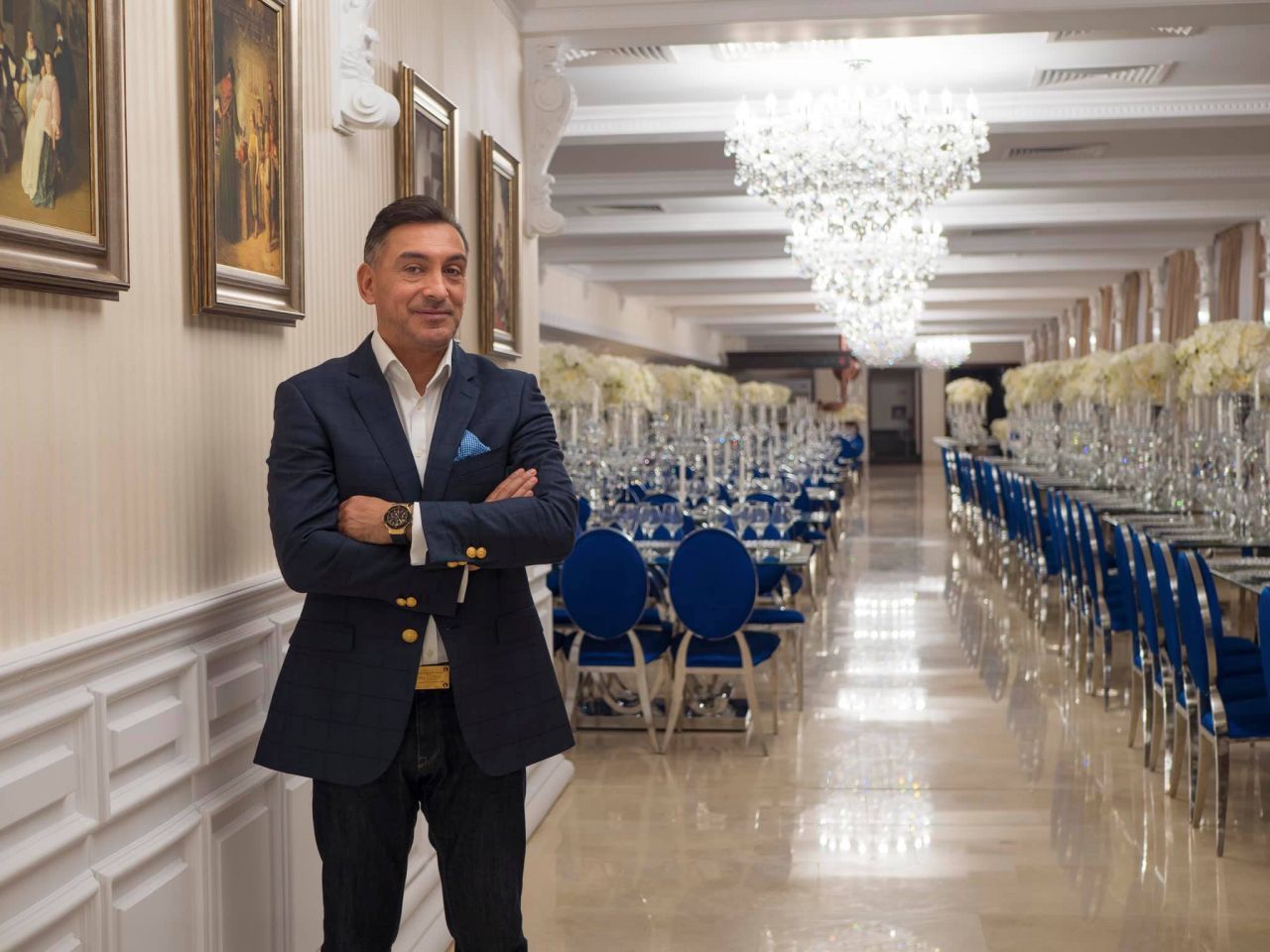 Ilie Dumitrescu își vinde