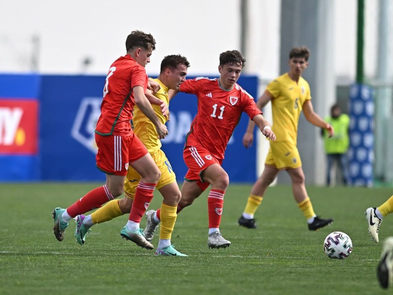 România U17 - Țara Galilor U17, cu gol direct din corner marcat de un jucător de la FCSB, s-a încheiat! Micii tricolori nu au făcut față galezilor la Buftea_1