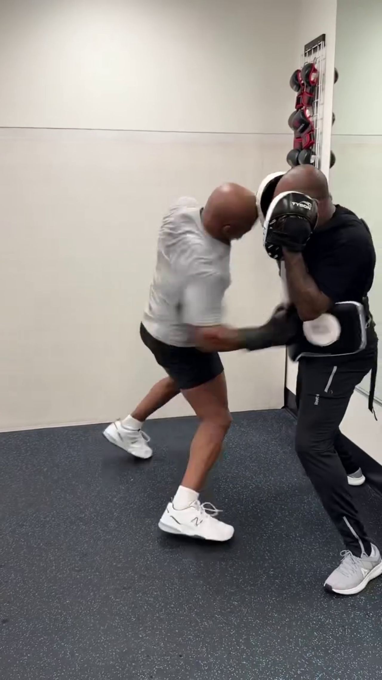 Ca la 20 de ani! Mike Tyson se pregătește ca un spartan pentru ultimul meci al carierei_20