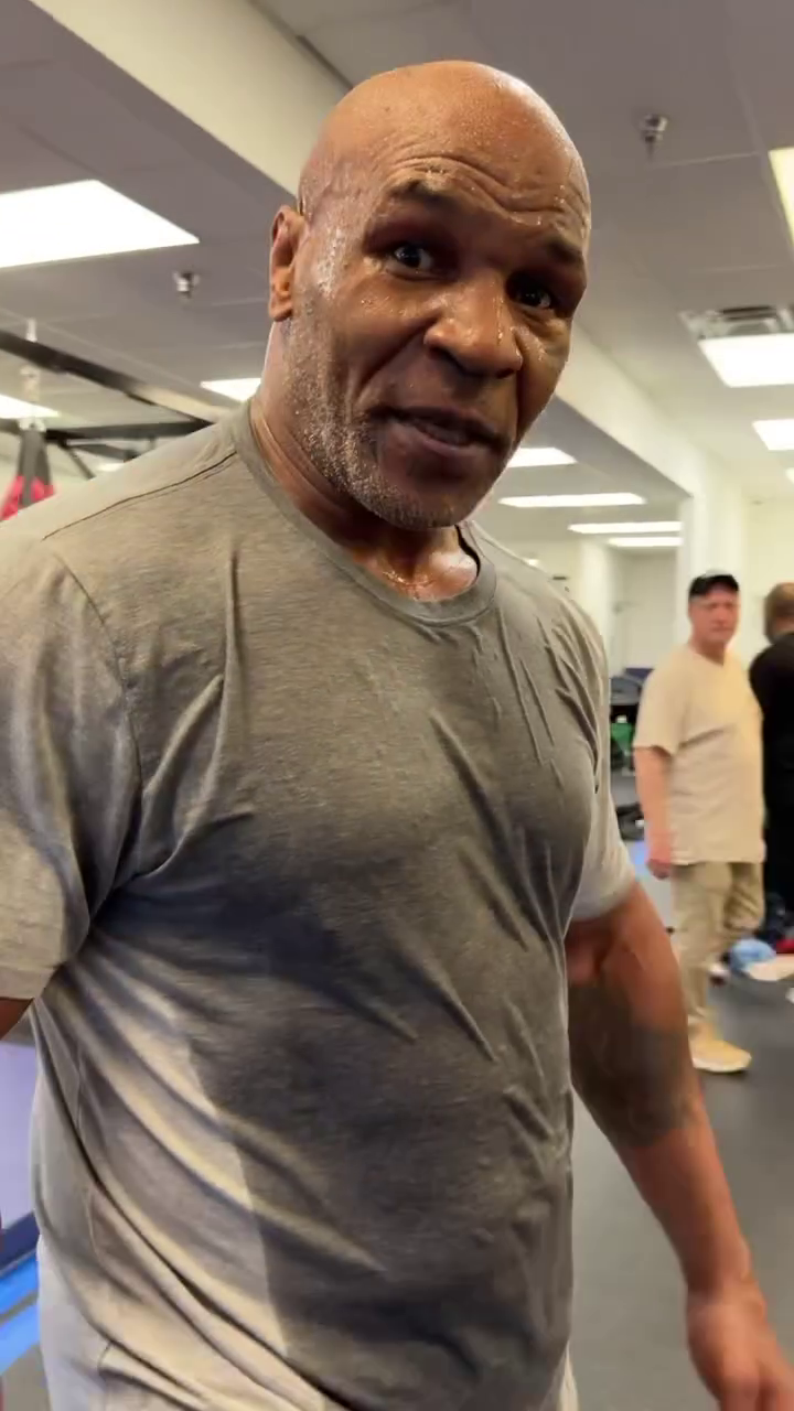 Ca la 20 de ani! Mike Tyson se pregătește ca un spartan pentru ultimul meci al carierei_27