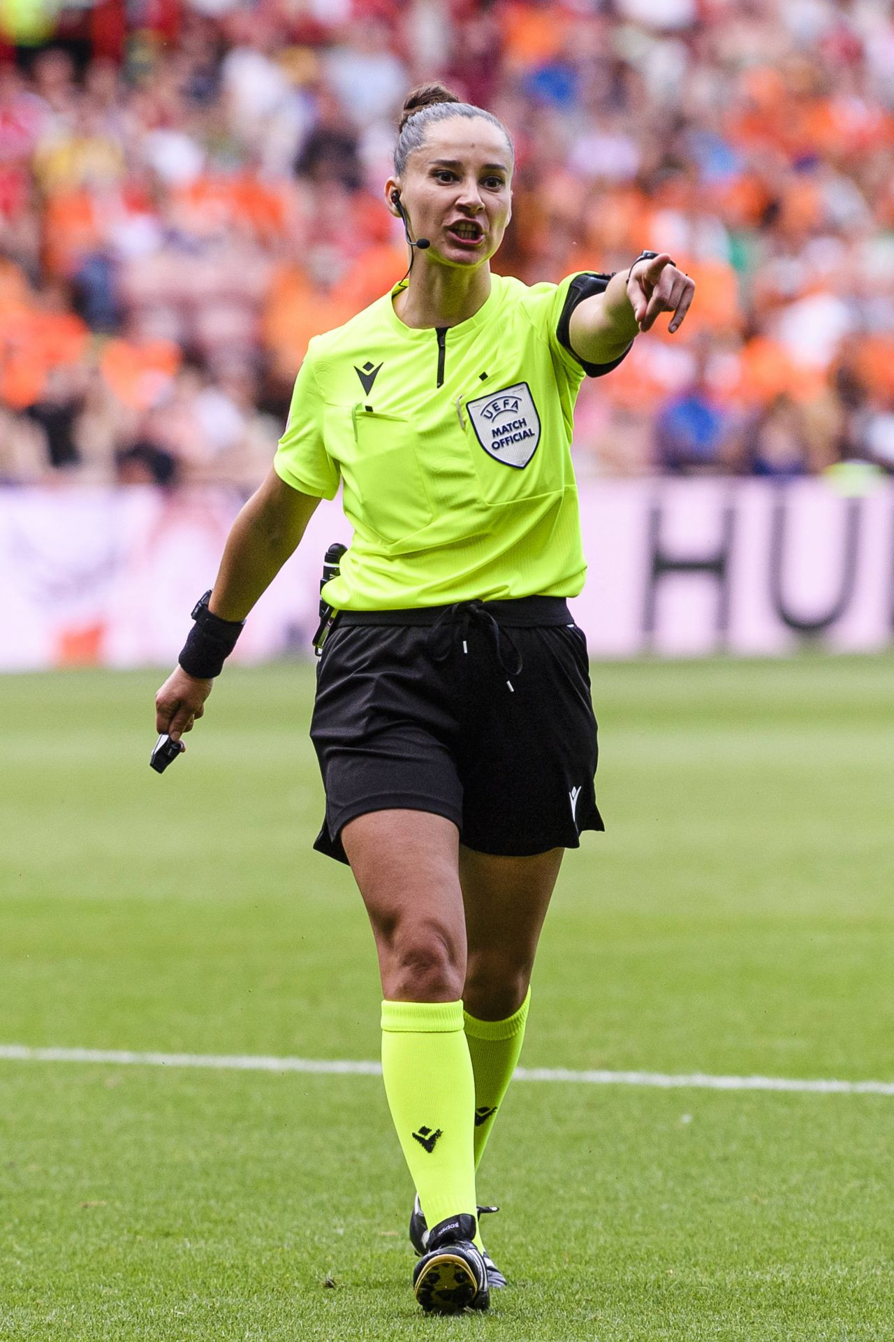 Iuliana Demetrescu îi dă replica lui Gigi Becali după derapajul sexist: 