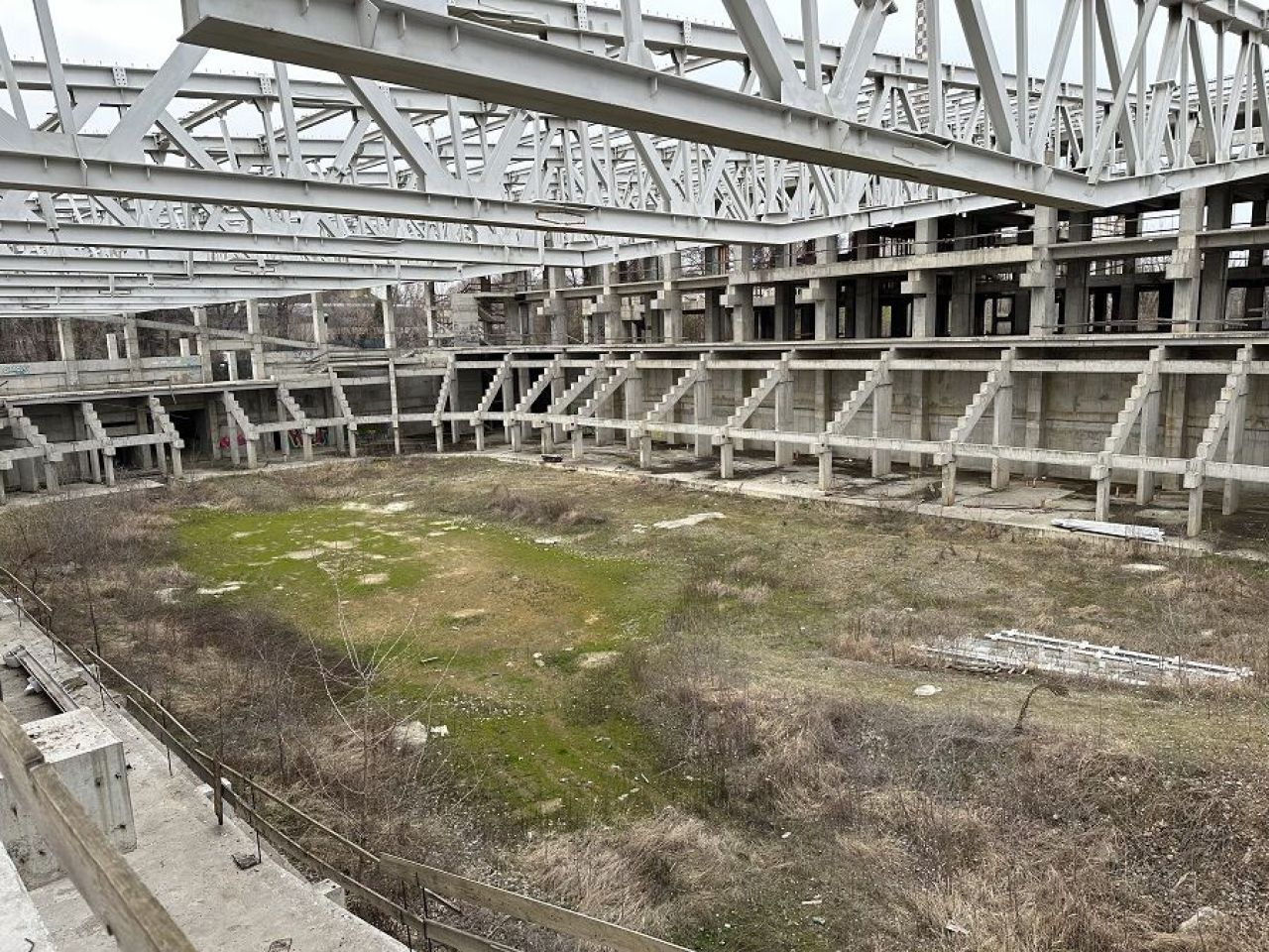 Dezastrul din inima Bucureștiului. Cum arată acum arena de milioane de euro_3