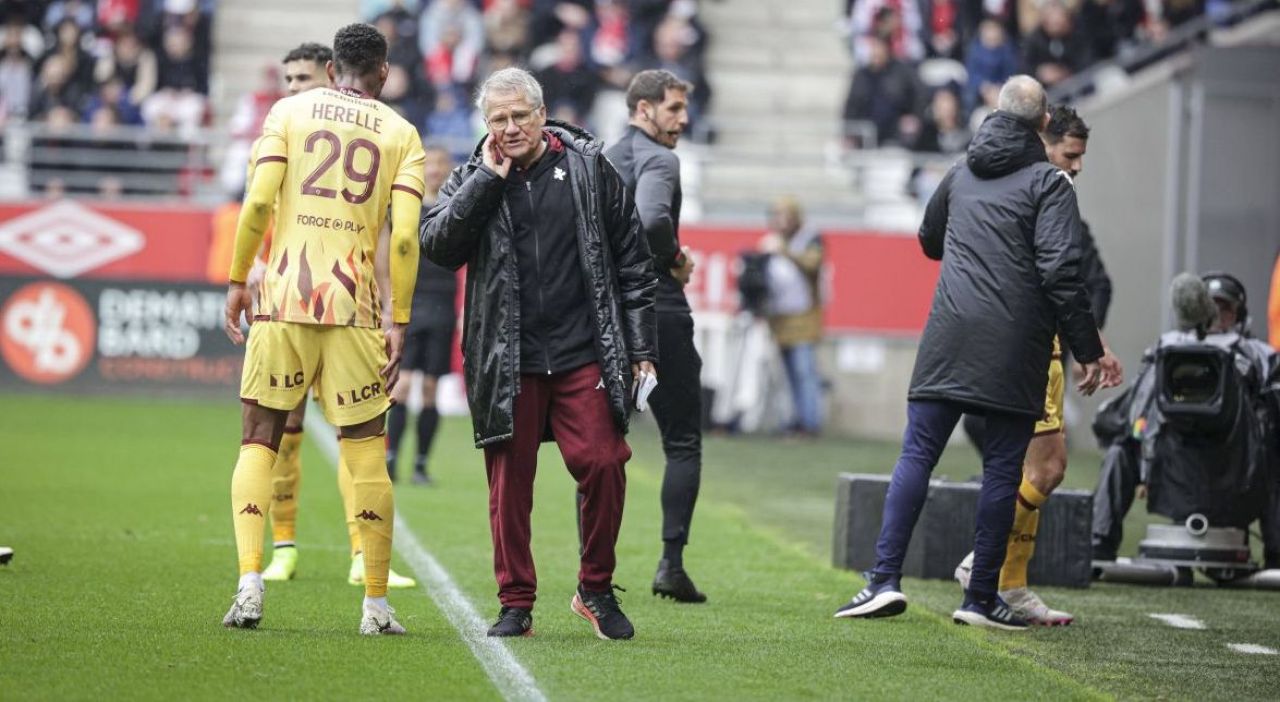 Este Laszlo Boloni un antrenor scump? L'Equipe a dezvăluit ce salariu are tehnicianul român al lui FC Metz_1