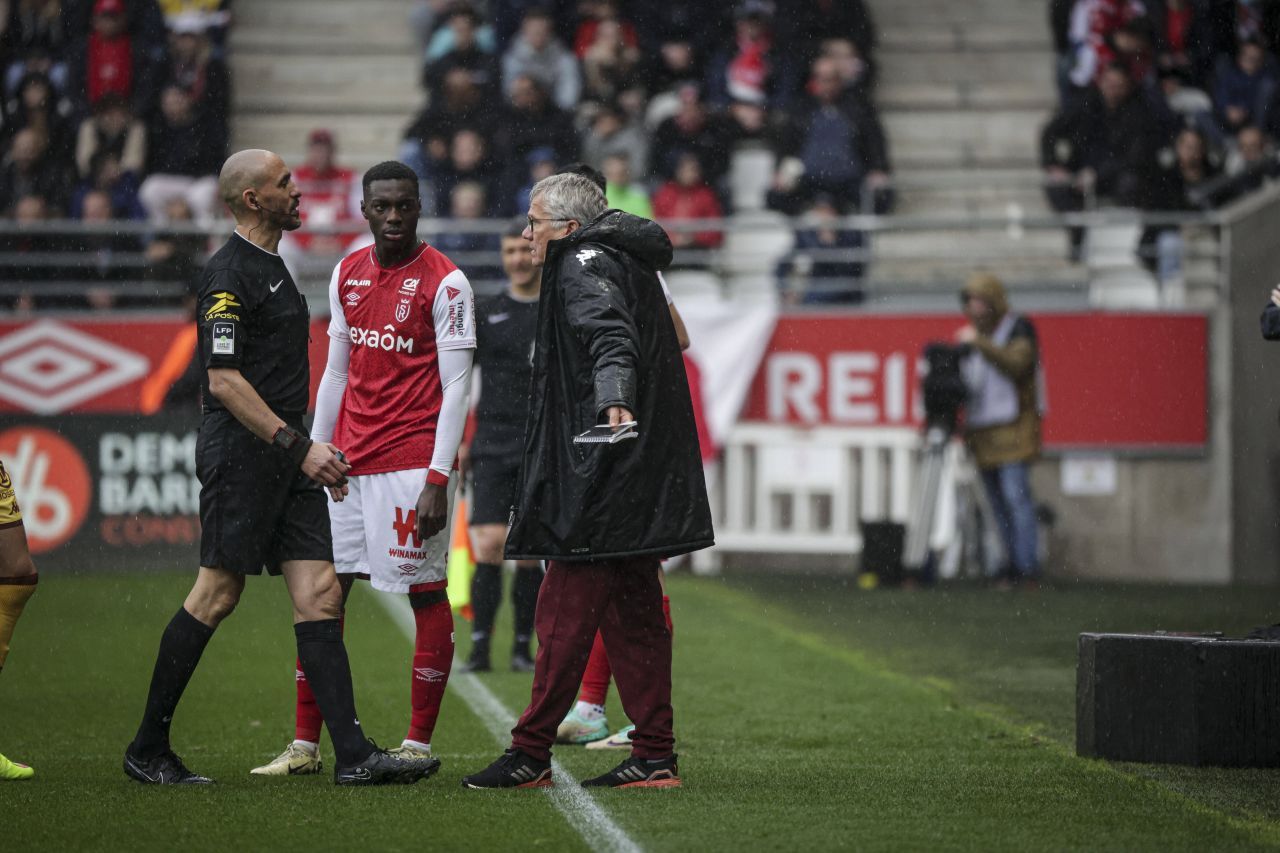 Este Laszlo Boloni un antrenor scump? L'Equipe a dezvăluit ce salariu are tehnicianul român al lui FC Metz_16