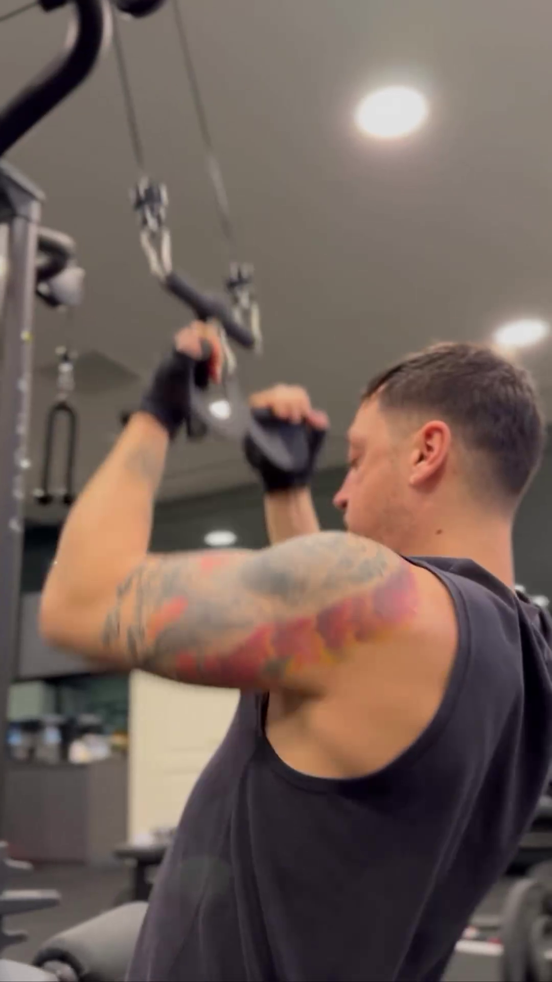 Mesut Ozil, transformare fantastică la fix un an de la retragerea din fotbal_14