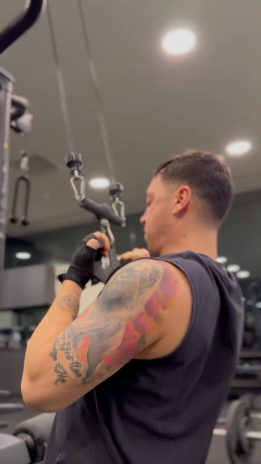 Mesut Ozil, transformare fantastică la fix un an de la retragerea din fotbal_15