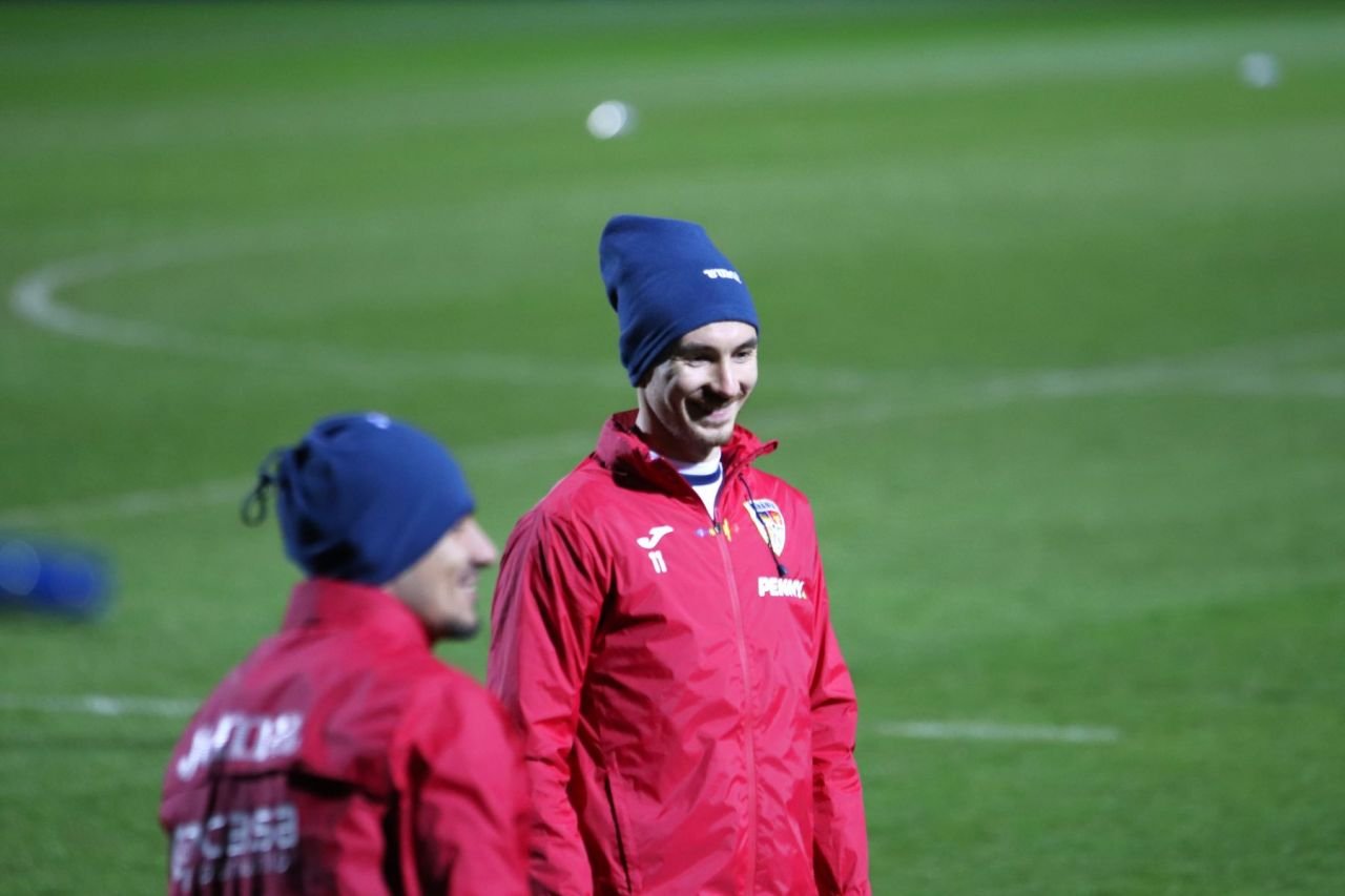 Și-a găsit FCSB fundaș stânga? Raul Opruț și jucătorii lui Charalambous par să facă echipă bună la națională_7