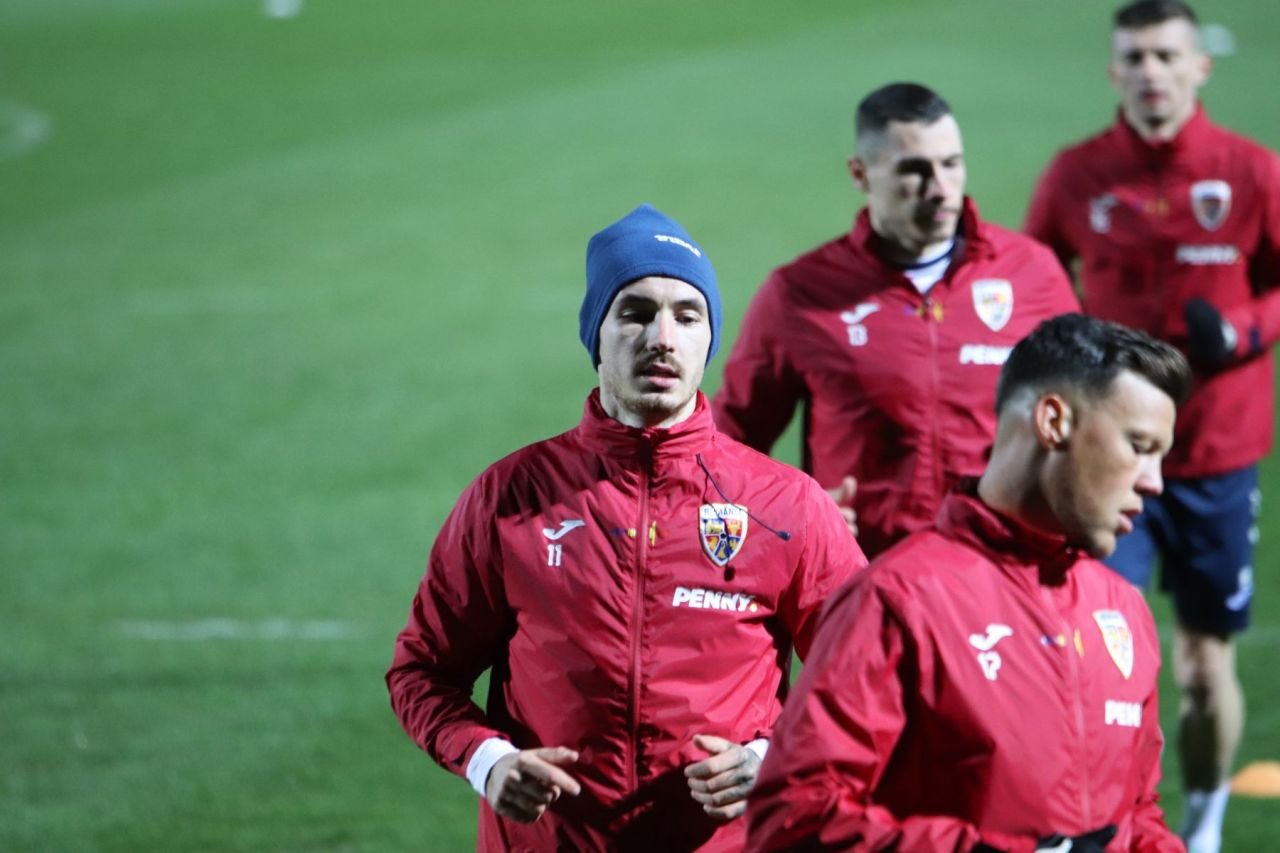 Și-a găsit FCSB fundaș stânga? Raul Opruț și jucătorii lui Charalambous par să facă echipă bună la națională_11