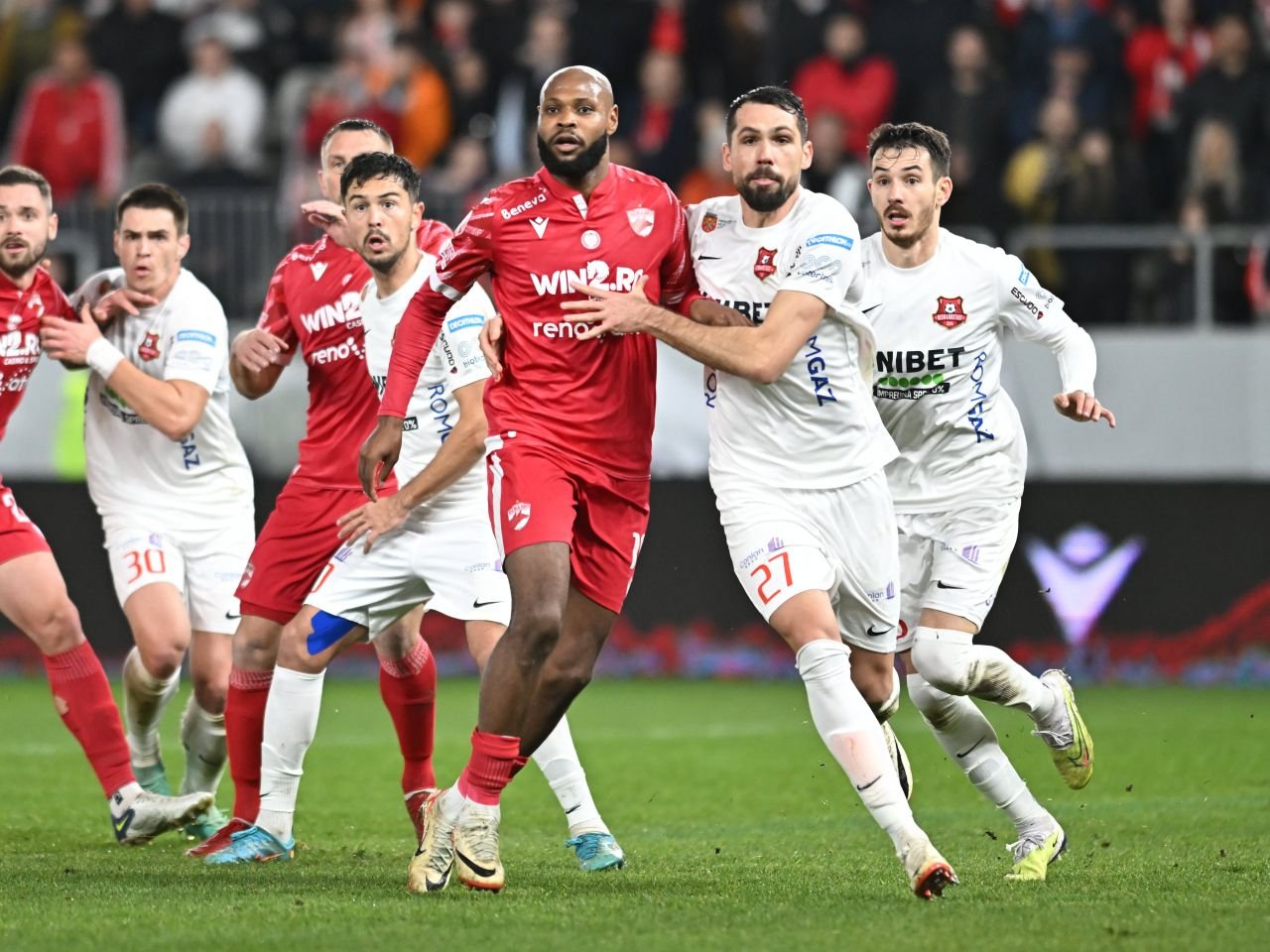 Vestea rea pentru Dinamo! Hakim Abdallah s-a accidentat la națională, una dintre cele patru pentru care putea evolua_5