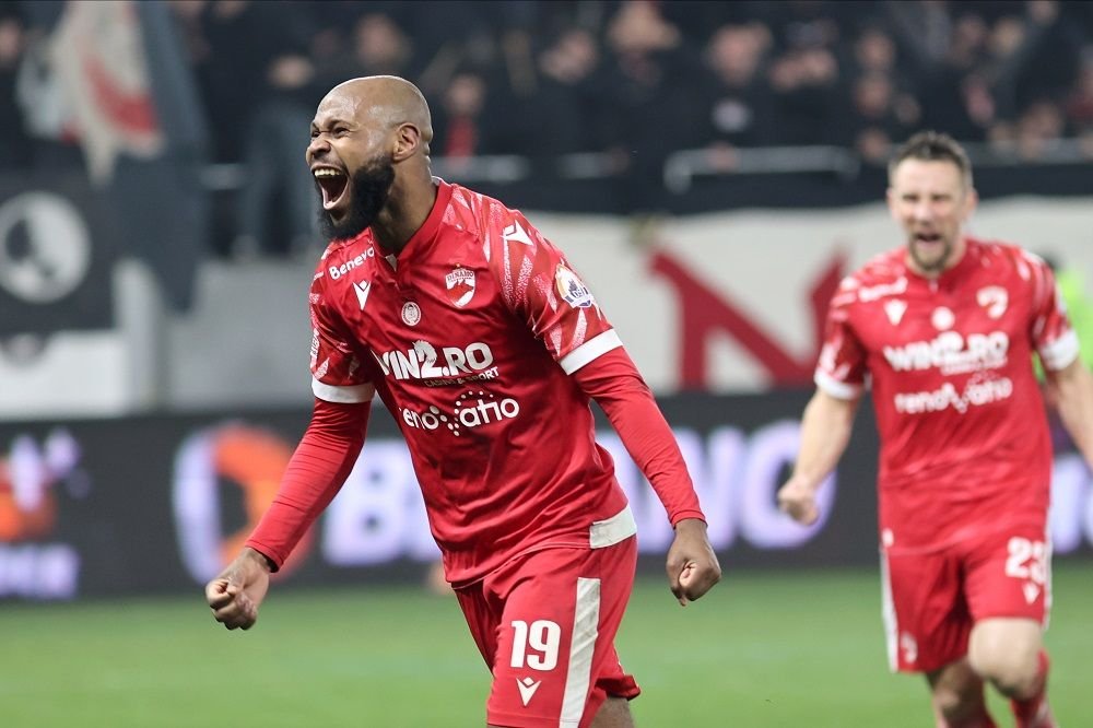 Vestea rea pentru Dinamo! Hakim Abdallah s-a accidentat la națională, una dintre cele patru pentru care putea evolua_11