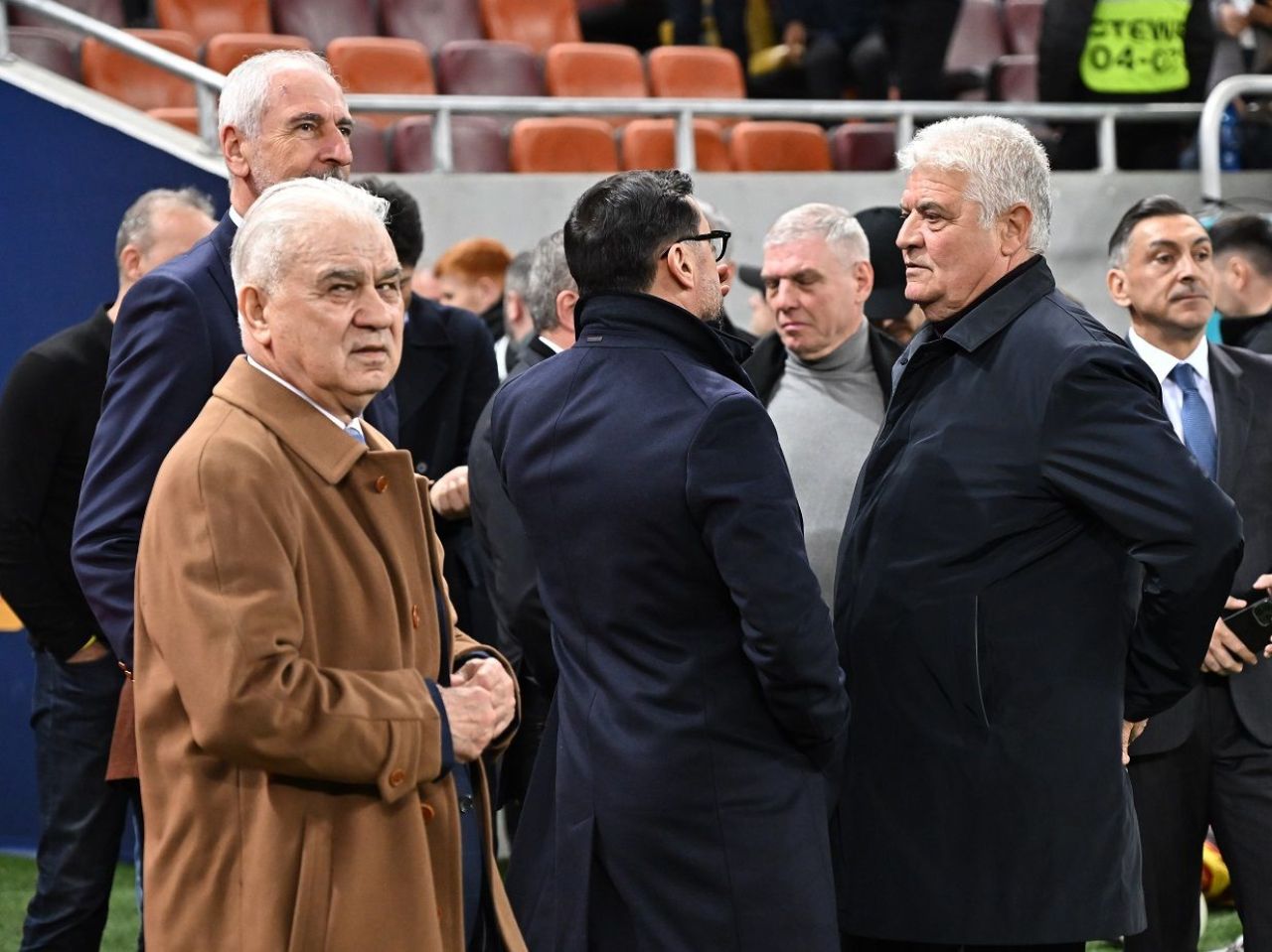 Scindare! Doar 13 oameni de la EURO 1984 și CM 1994 au acceptat invitația lui Burleanu: