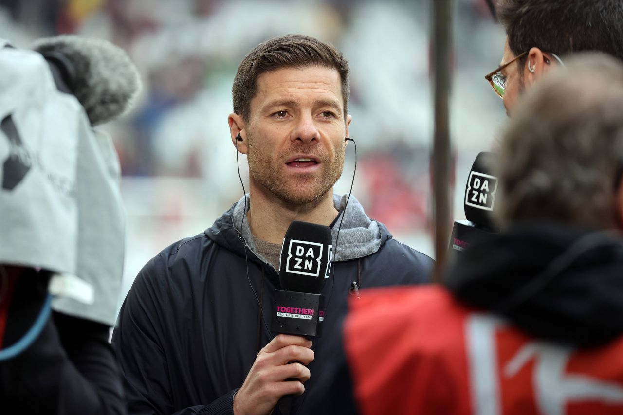 O legendă a fotbalului critică decizia lui Xabi Alonso.