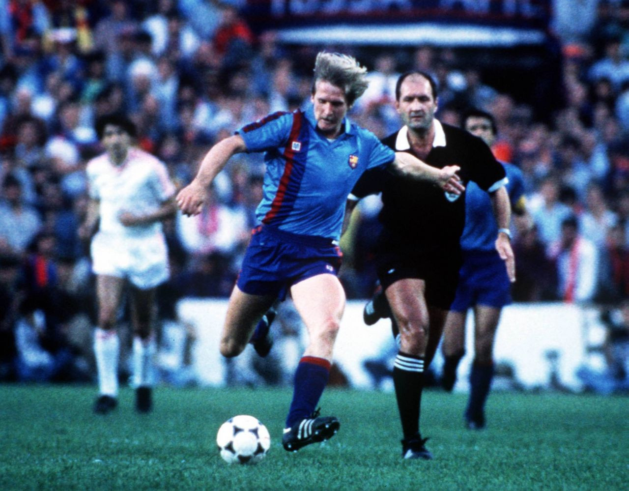 Cătălin Oprișan spune povestea lui Schuster, plecat &icirc;n timpul meciului cu Steaua, din 7 mai 1986: &rdquo;Am luat taxiul c&acirc;nd nu se ajunsese la penaltyuri. Șoferul nu știa ce să creadă!&rdquo;