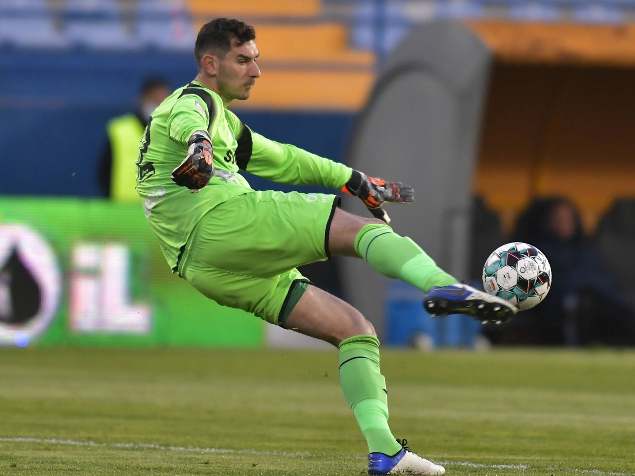 Ce se întâmplă cu Laurențiu Brănescu, portarul legitimat 10 ani la Juventus și două sezoane la Dinamo_4