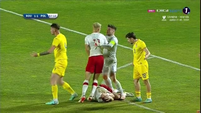 Tensiune la cote maxime! Momentul care a înghețat inima fanilor: Ce s-a întâmplat în minutul 87 în România - Polonia U20_16