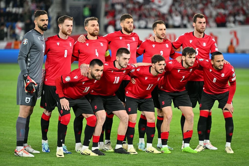Calificare istorică! Georgia merge la EURO 2024 după un baraj incendiar contra Greciei, cu peste 50.000 de fani în tribune_2