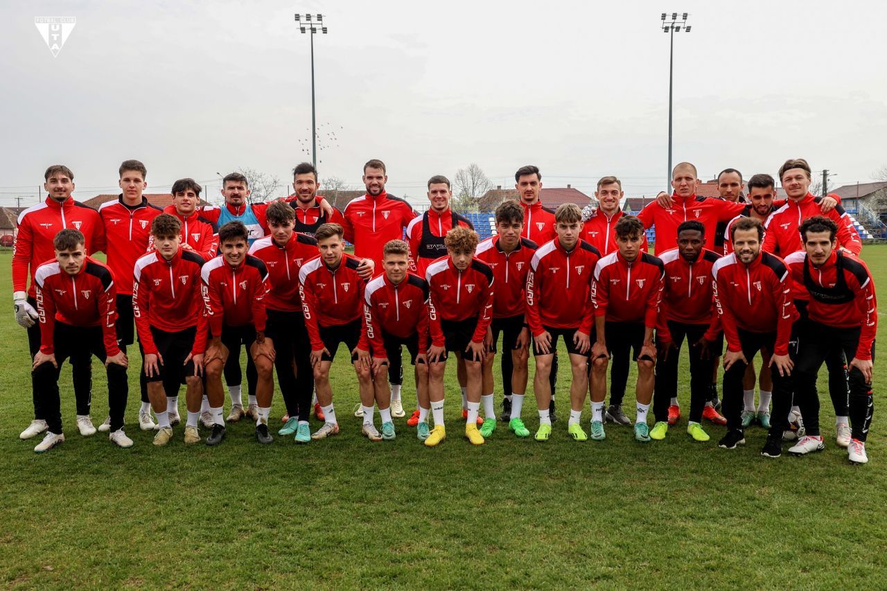 Românul de națională care a jucat numai în străinătate și încă așteaptă debutul în Superligă se află pe lista lui Villarreal!_4