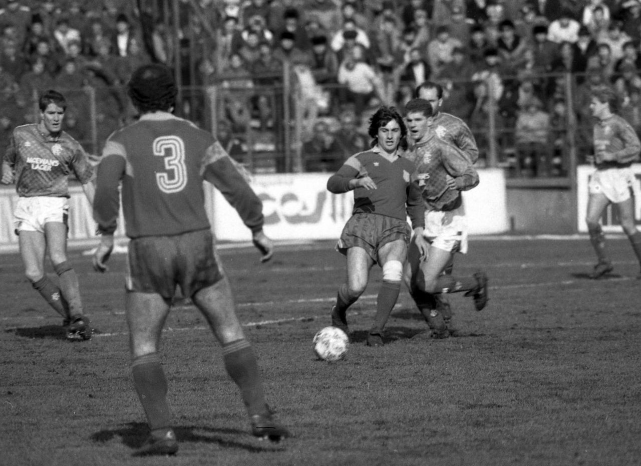 Iosif Rotariu propune un nou fundaș stânga în naționala României. 