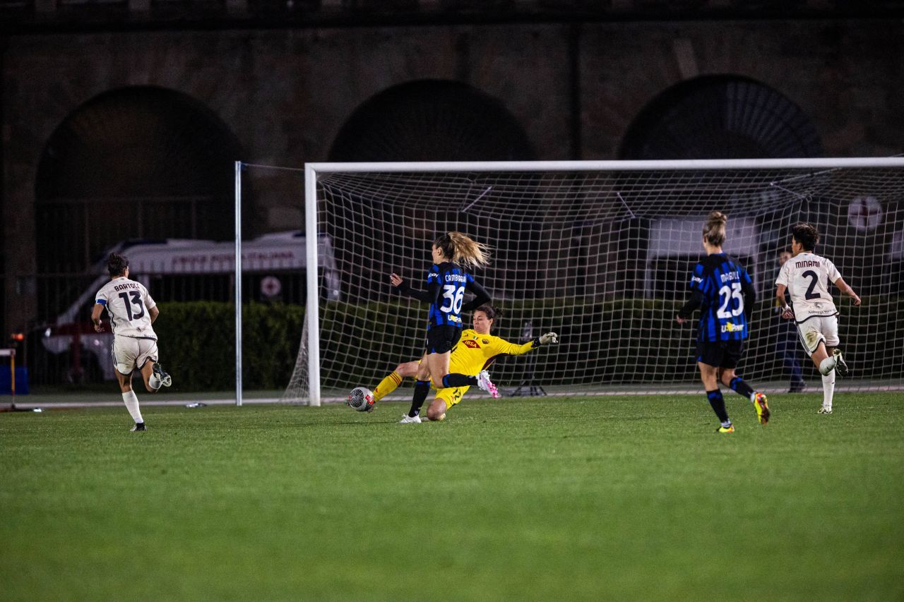 Ave Ceasar din nou! Portarul român a făcut minuni în derby-ul Inter Milano - AS Roma și este aproape de titlul de campioană în Serie A_7