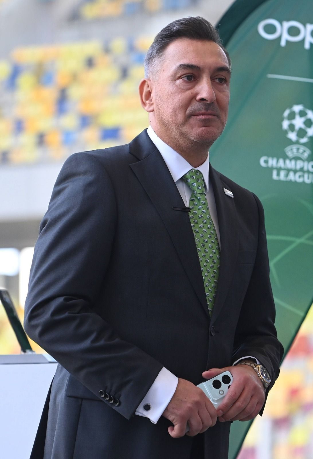 Primul 11 ideal al României! Ilie Dumitrescu mizează pe Ianis Hagi titular_15