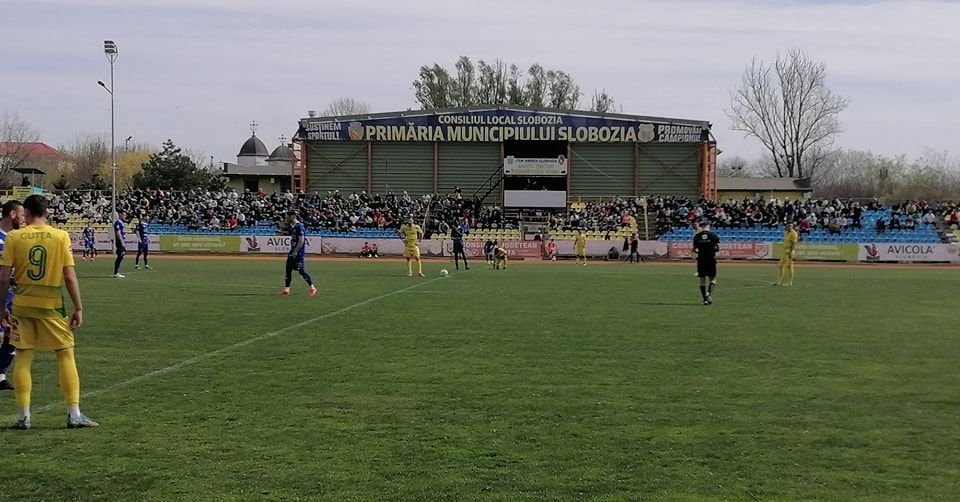 Unirea Slobozia - CS Mioveni, derby-ul de promovare în Superligă, s-a încheiat! Cadoul perfect pentru Șobolanu de la un fost fotbalist de la FCSB_2