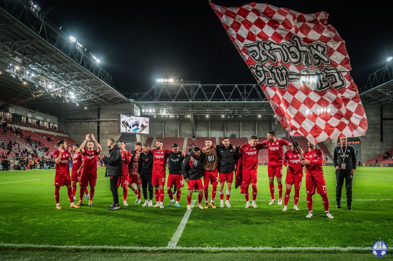Antonio Sefer, eliminat după doar 6 minute în derby-ul pentru Europa Hapoel Be'er Sheva - Hapoel Haifa! Fanii s-au revoltat_8