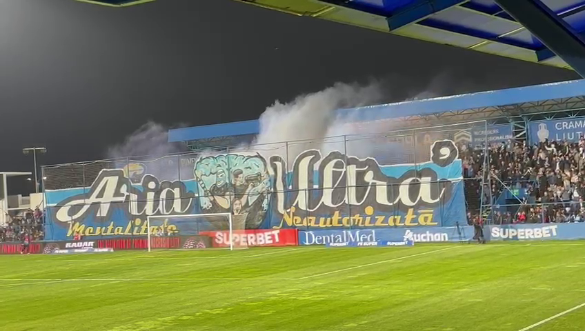 Constănțenii sunt pe val! Coregrafie superbă la Farul - FCSB_7