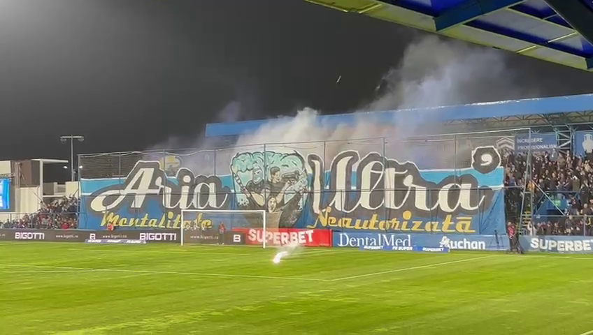 Constănțenii sunt pe val! Coregrafie superbă la Farul - FCSB_14