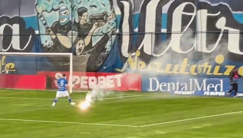 Constănțenii sunt pe val! Coregrafie superbă la Farul - FCSB_15