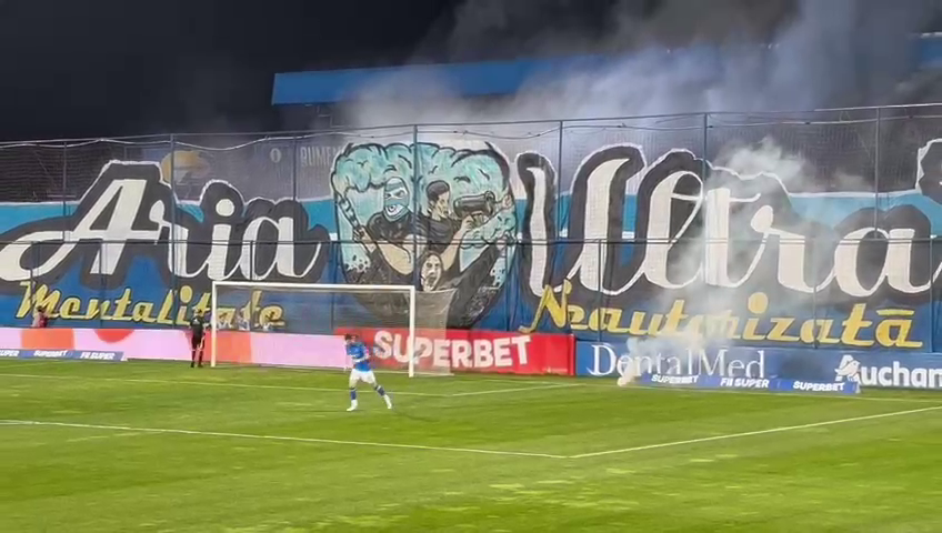 Constănțenii sunt pe val! Coregrafie superbă la Farul - FCSB_27