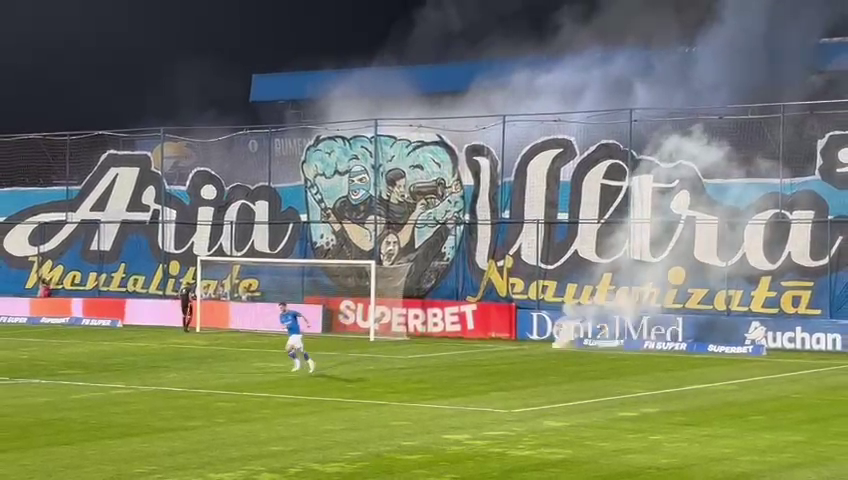 Constănțenii sunt pe val! Coregrafie superbă la Farul - FCSB_28